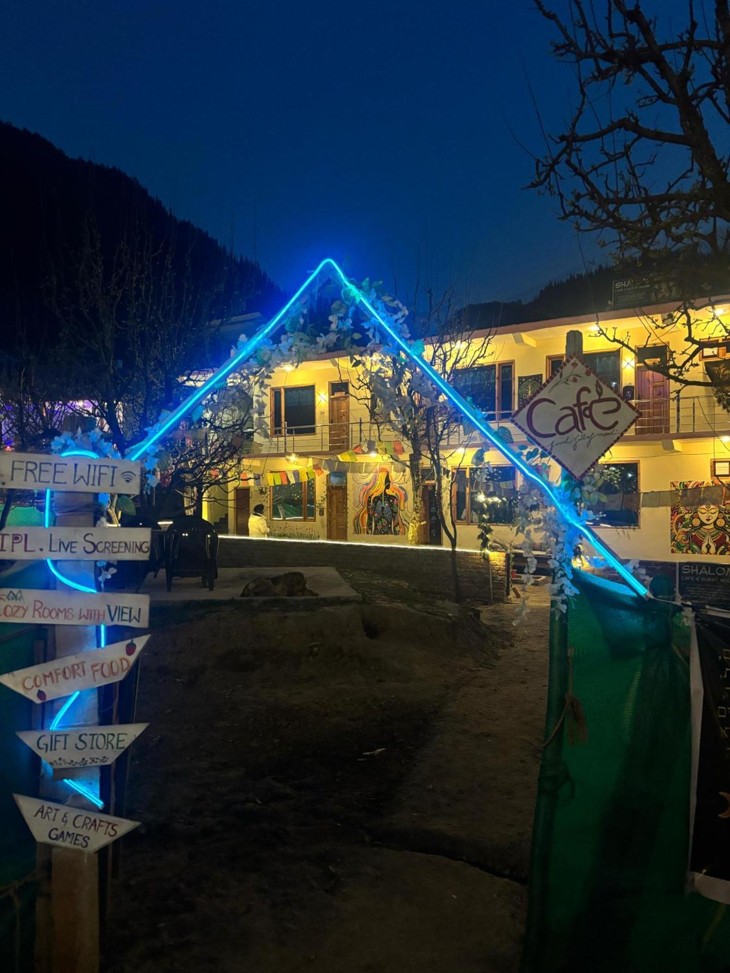 Shalom Guesthouse And Cafe Kalgha Exterior foto
